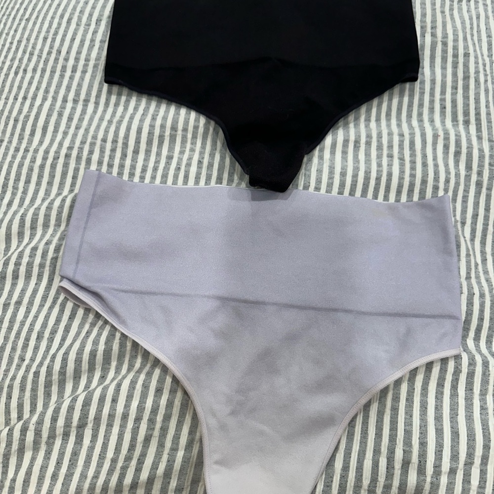 Spanx thong panties size Small brand new w/o tag